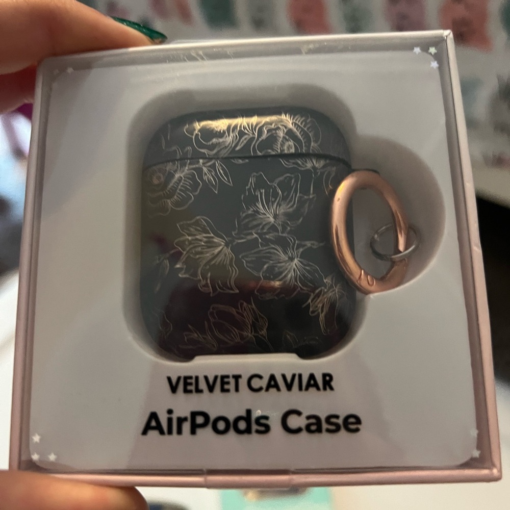 AirPods Case - Picture 2 of 3
